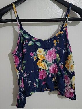 QED London Floral Crop Top